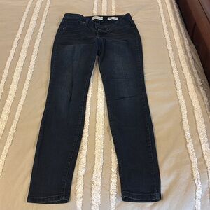 Women's Dark Blue Jeans